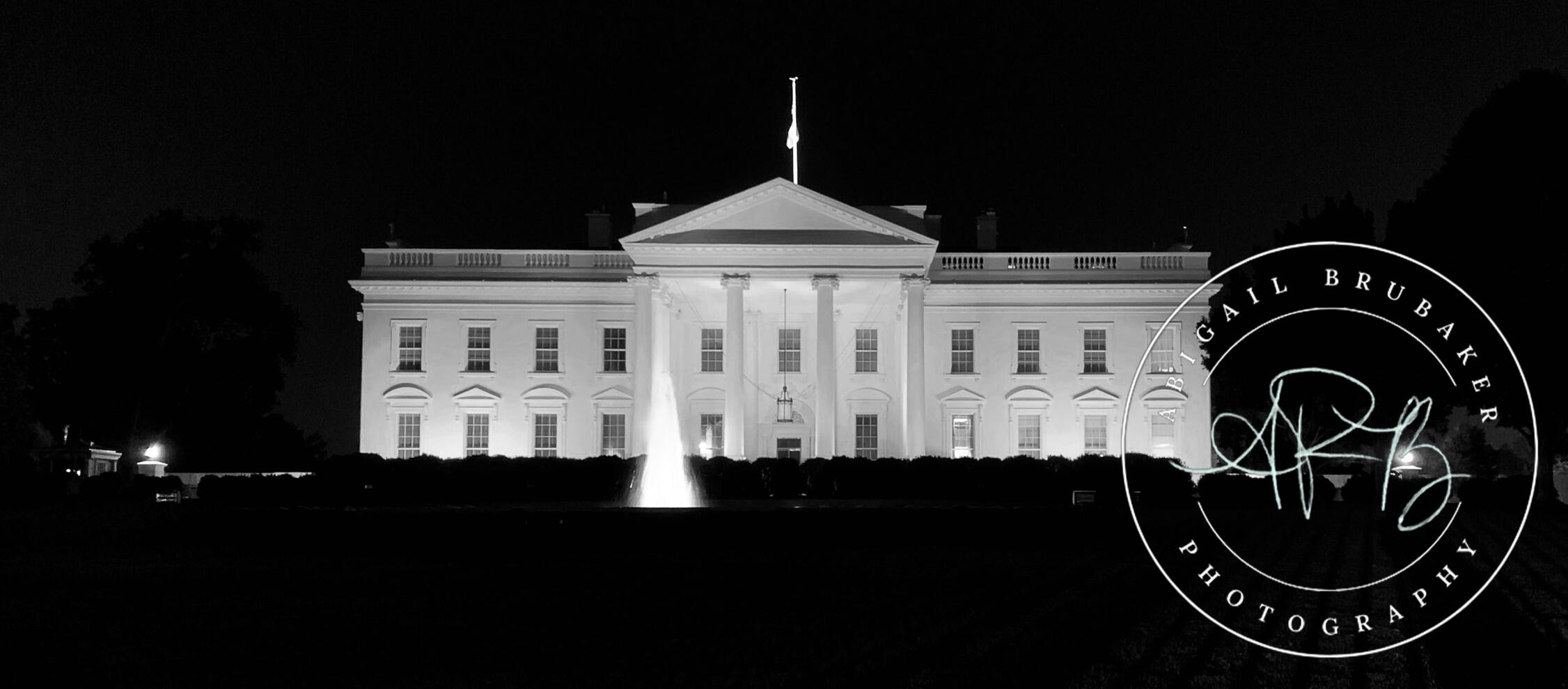 The White House At Night