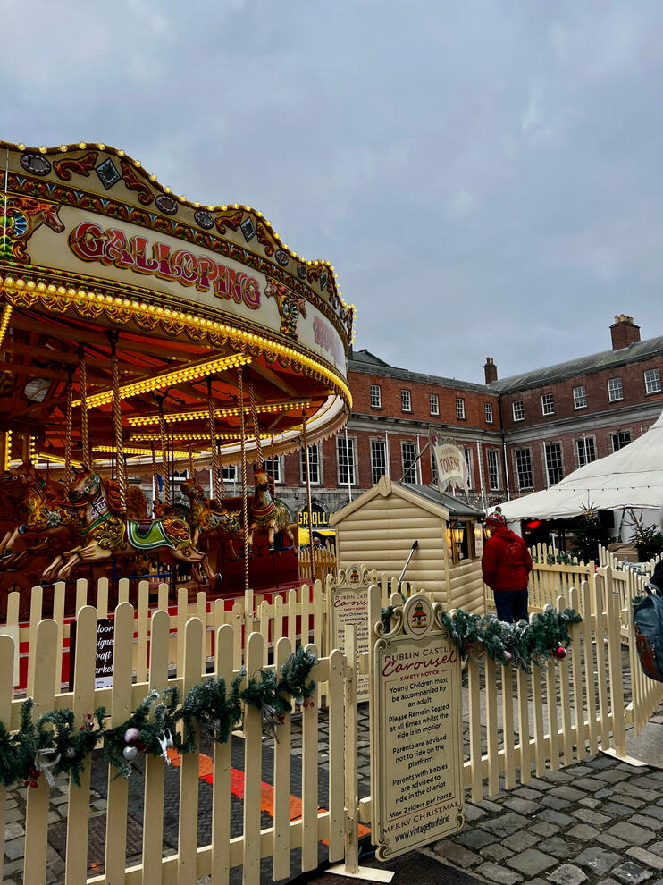 Dublin Castle Christmas Market