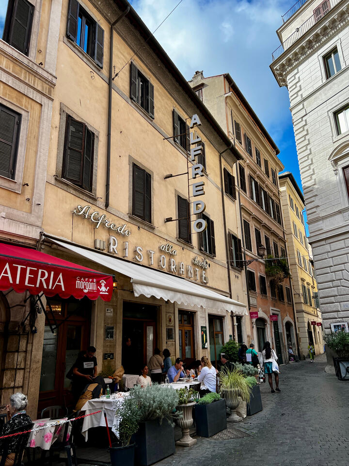 Alfredo alla Scrofa Restaurant