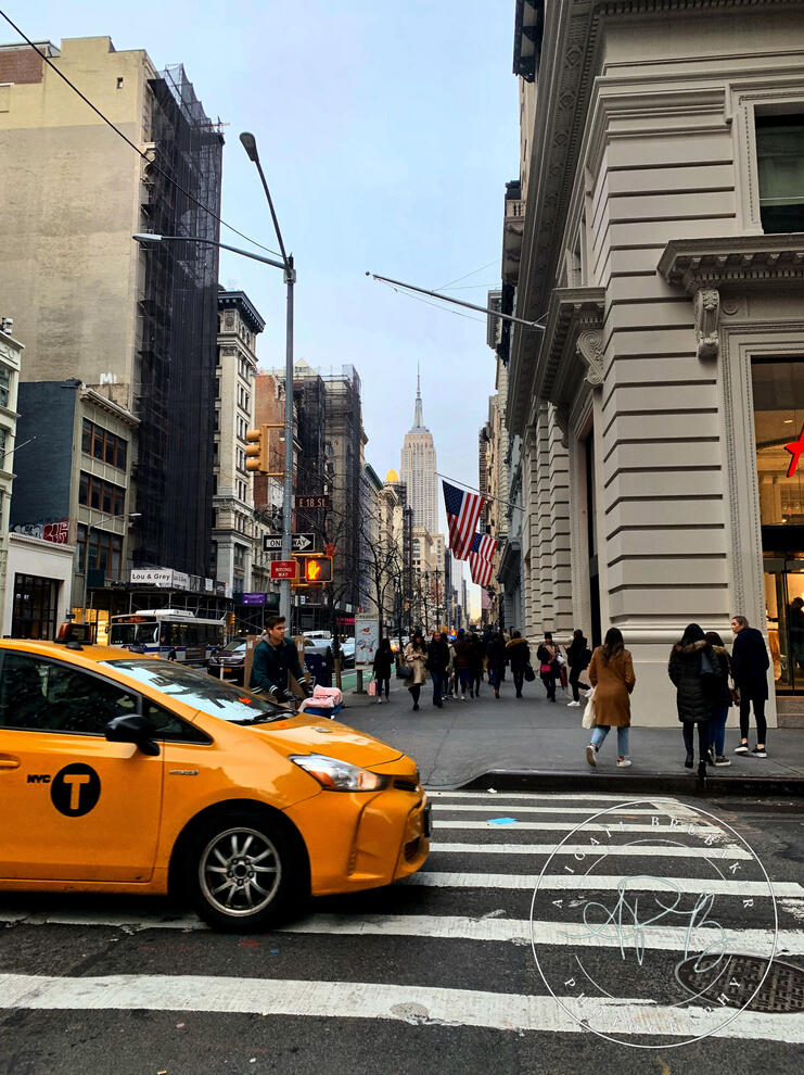Taxi!
