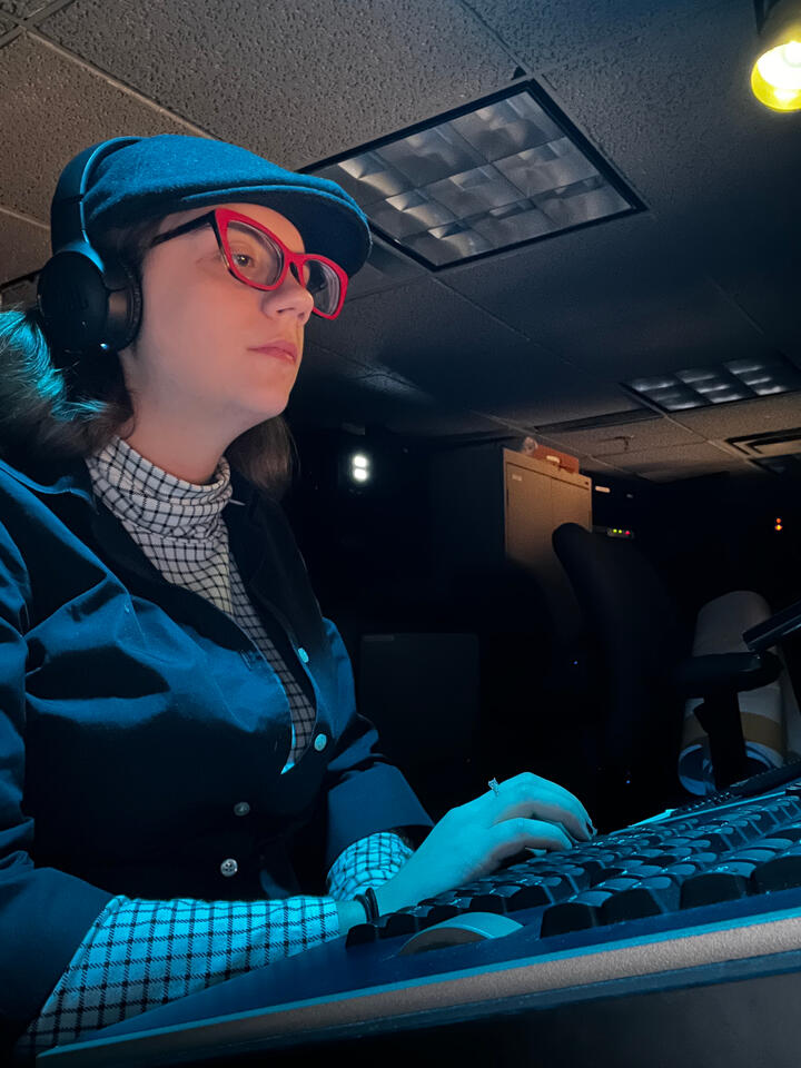 LIght Board Operator - Betts